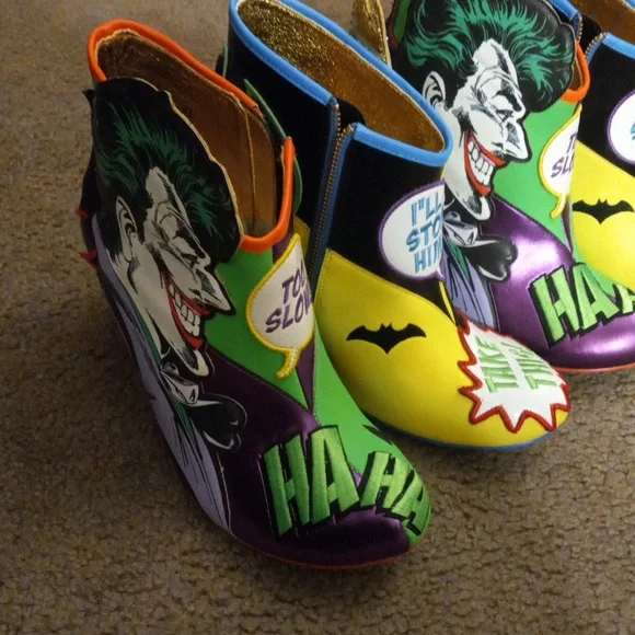 Batman and Joker Deadly Duo ankle boots, a size 10 & a size 11 - Picture 2 of 13